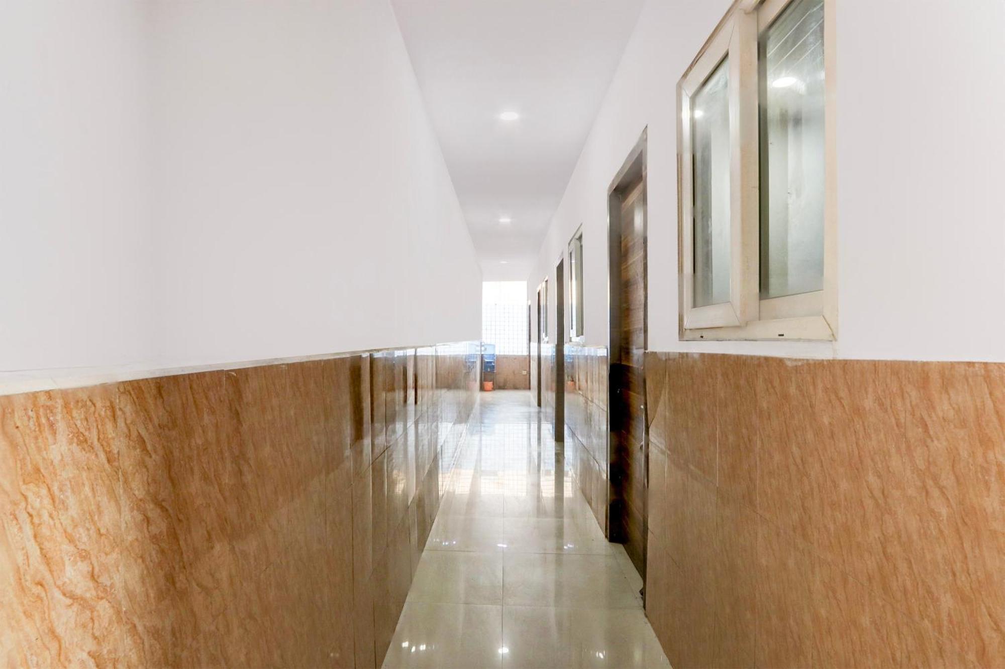 Spot On Hotel Aaraadhya Residency Haïdarabad Extérieur photo