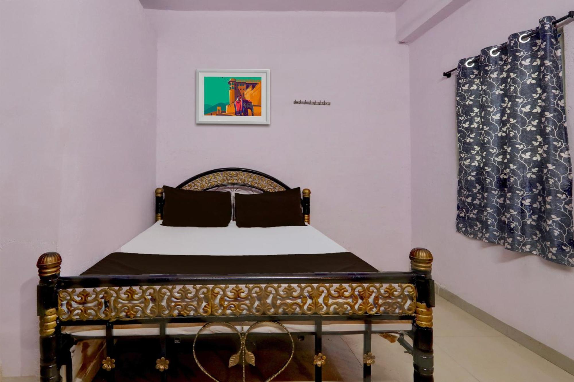 Spot On Hotel Aaraadhya Residency Haïdarabad Extérieur photo